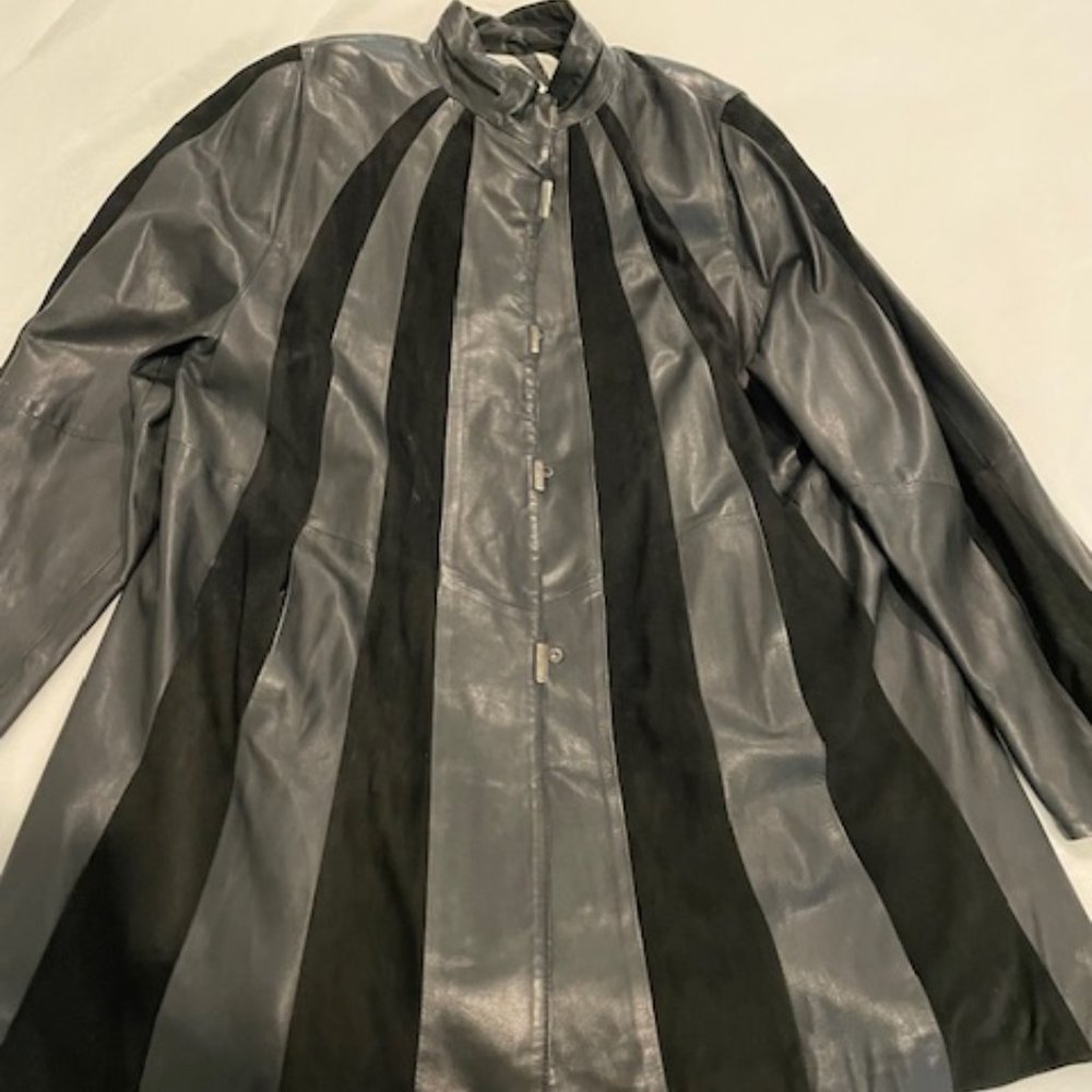 Italian Leather and suede 3/4 length jacket womens eurpean sized 44